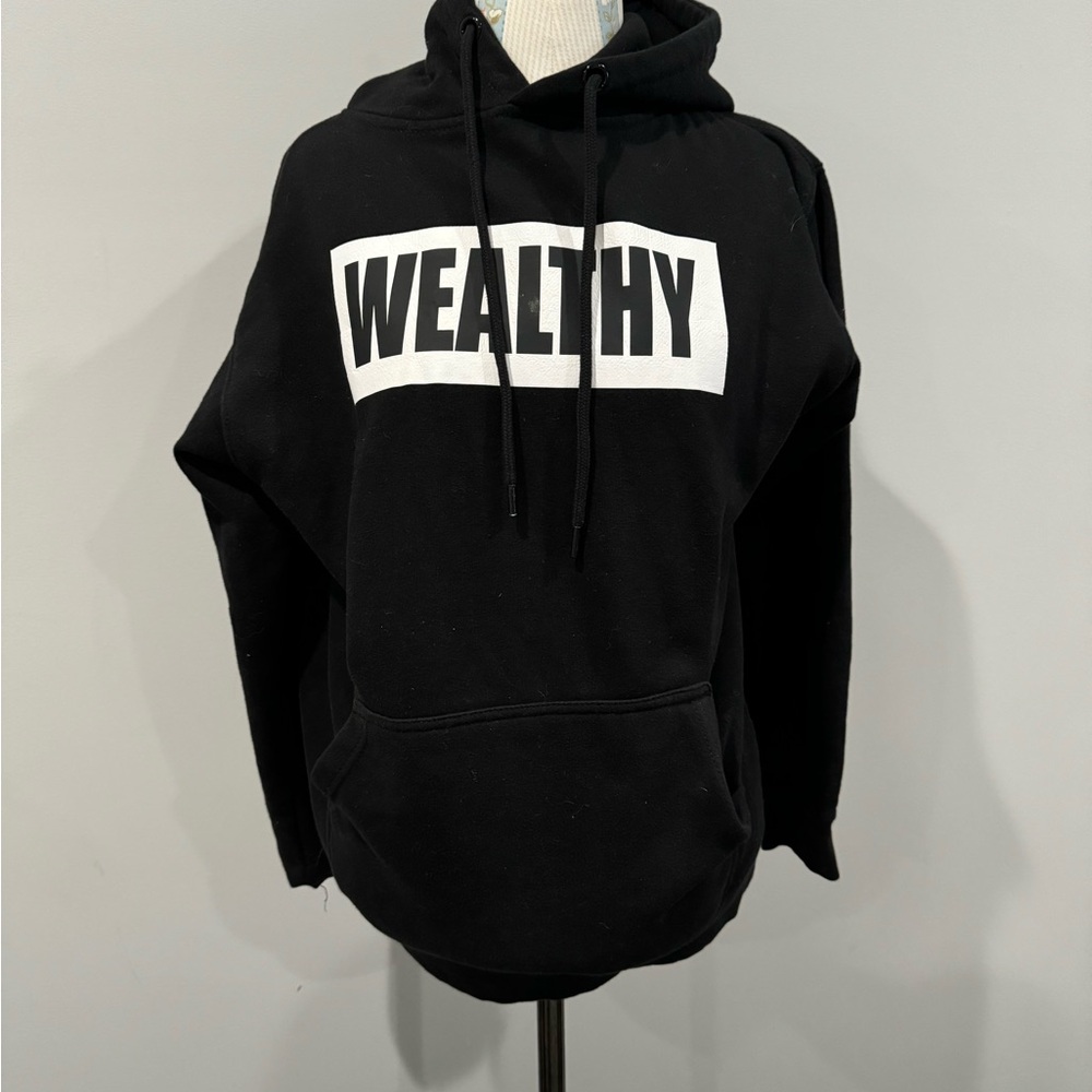 Wealthy Size M Mens Hoodies